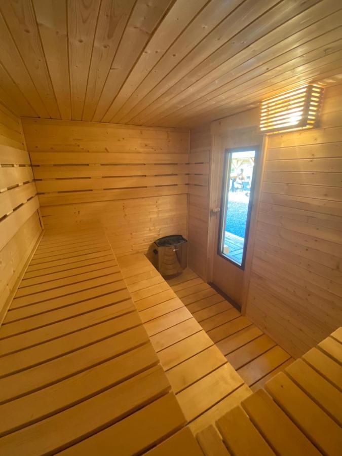 Ubytovani S Wellness Dolni Dobrouc Экстерьер фото